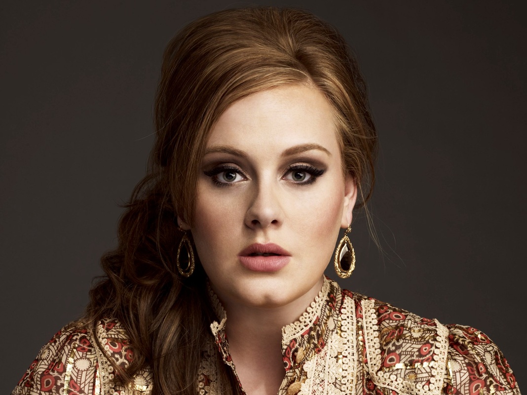 De Britse zangeres Adele zou opnieuw in de running zijn om een soundtrack te schrijven voor de nieuwe Bond-film. Na haar hit &#39;Skyfall&#39;, waarvoor ze een ... - 9019068_orig